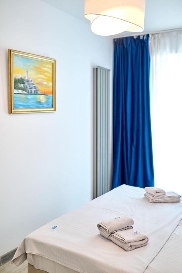 Azurre Apartment Spa And Pool Beach Resort Mamaia Extérieur photo