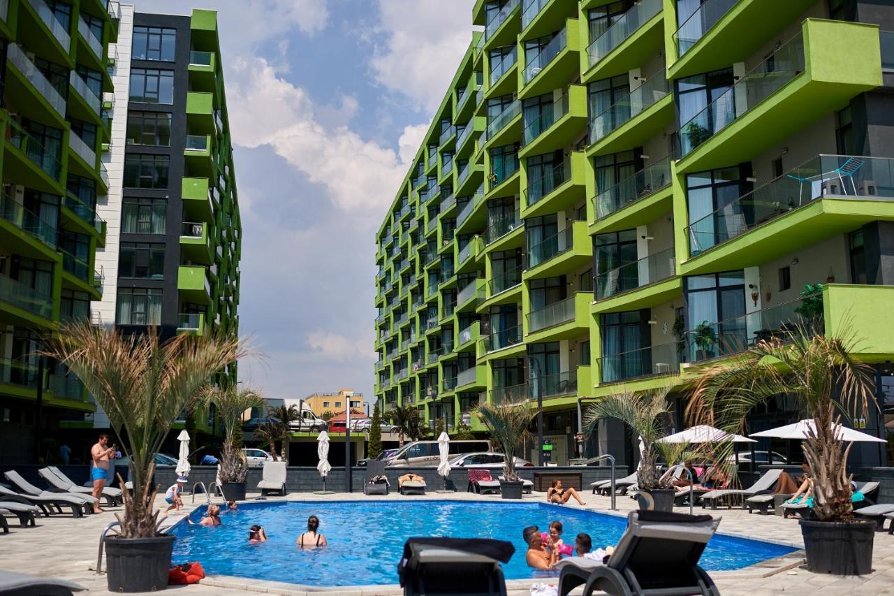 Azurre Apartment Spa And Pool Beach Resort Mamaia Extérieur photo