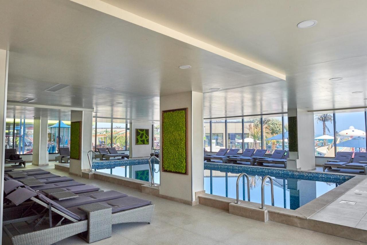 Azurre Apartment Spa And Pool Beach Resort Mamaia Extérieur photo